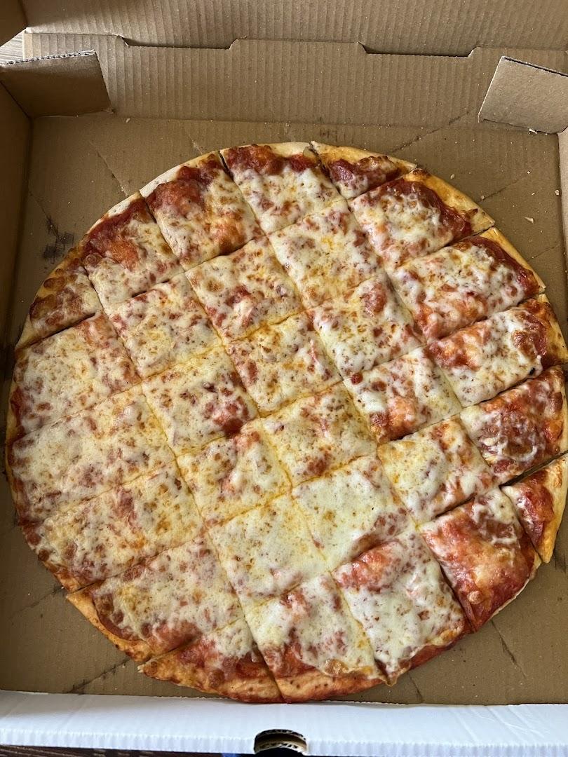 Poor Gary's Pizza Of Eveleth